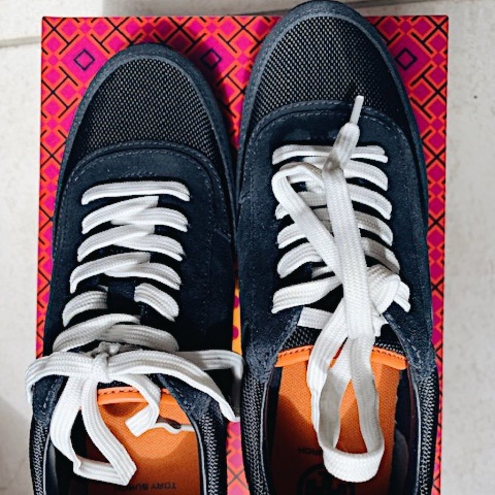 Tory Burch Sawtooth Logo Sneaker in Laguna Blue